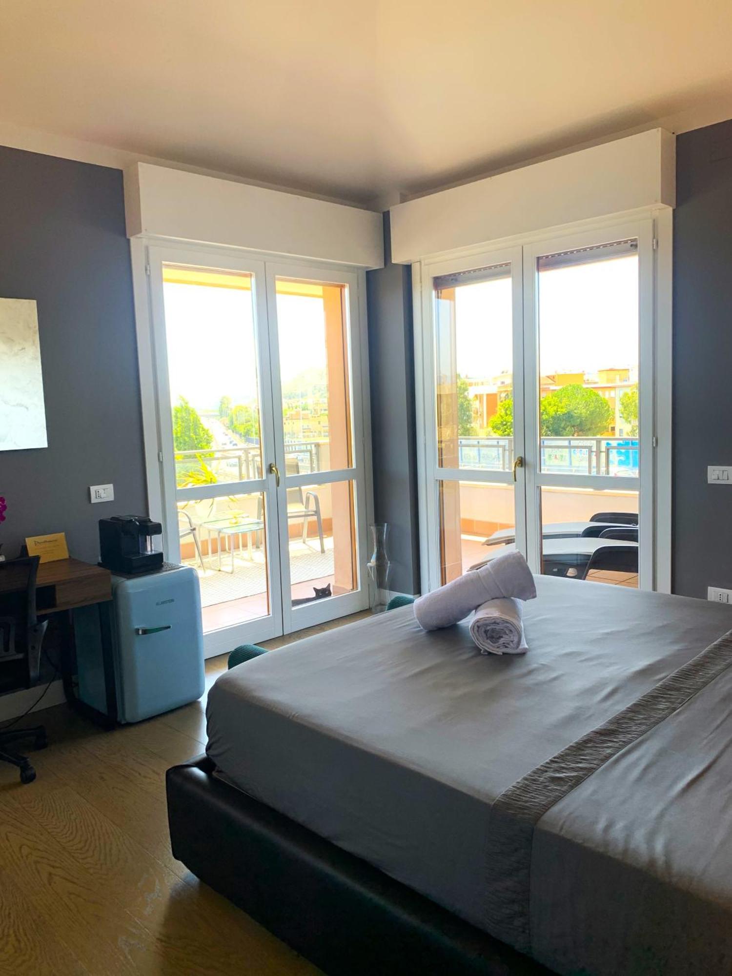 Hotel Penthouse Genneruxi Cagliari Zewnętrze zdjęcie