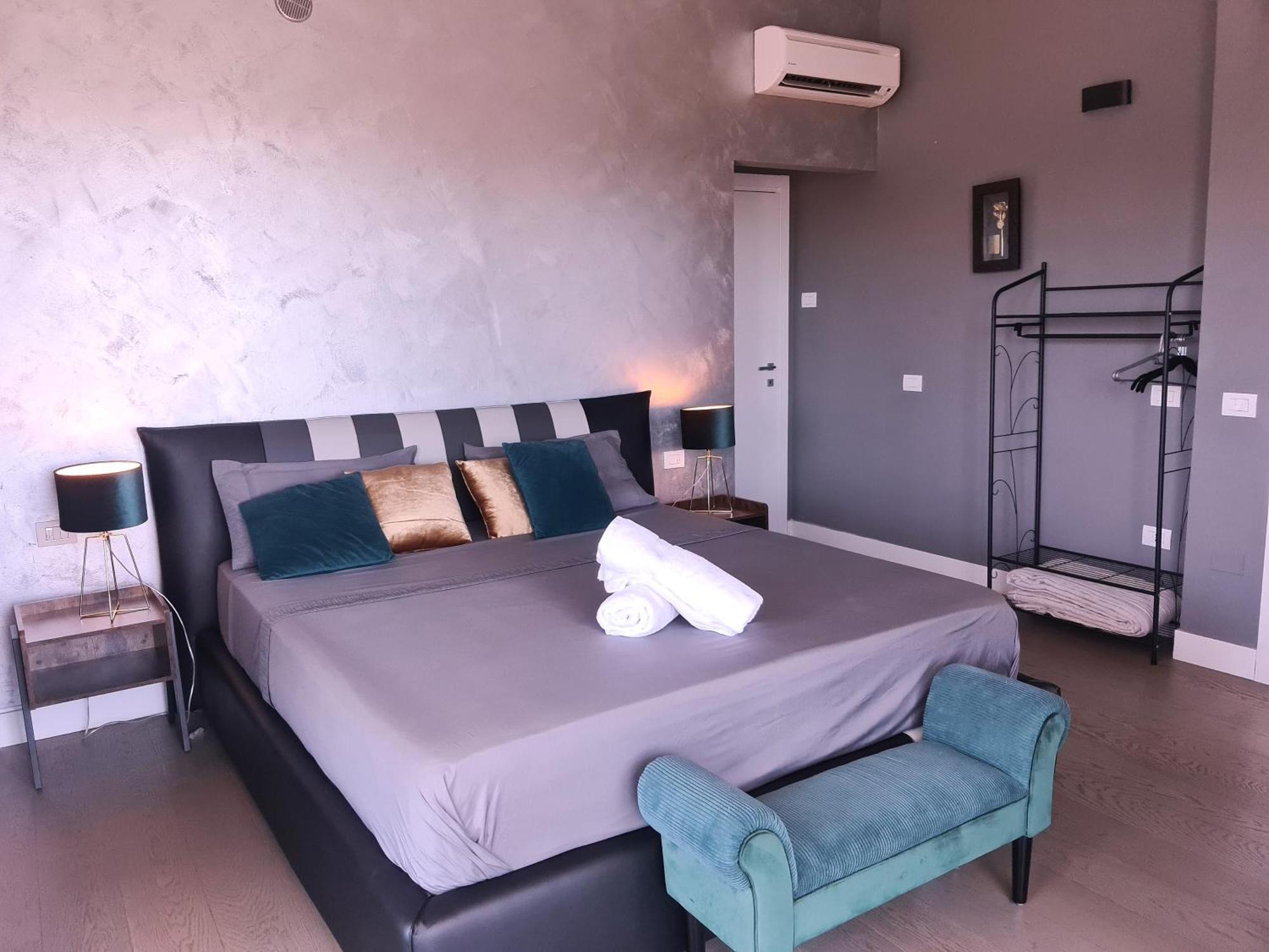 Hotel Penthouse Genneruxi Cagliari Zewnętrze zdjęcie